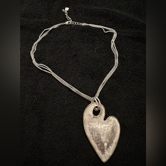 ROBERT LEE MORRIS SOHO Pink Metal Heart Pendant and Necklace - Picture 5 of 8